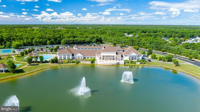 23 JUMPING BROOK LA, Barnegat, NJ 08005