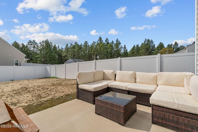 51 Walkabout Drive, Aberdeen, NC 28315