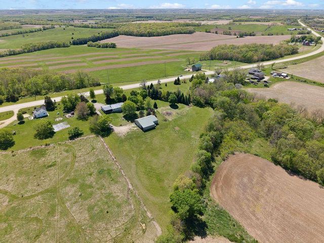 14308 W HIGHWAY 81, Brodhead, WI 53520