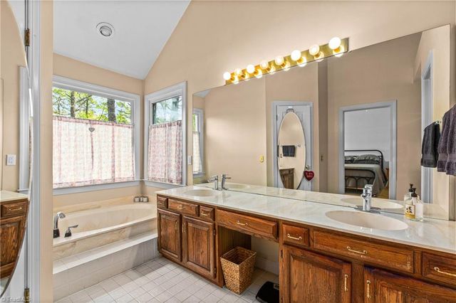 17 Spring Oak Court, Greensboro, NC 27410