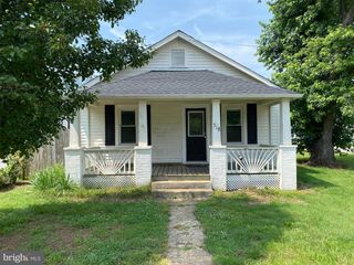 318 THIRD ST, Fredericksburg, VA 22408
