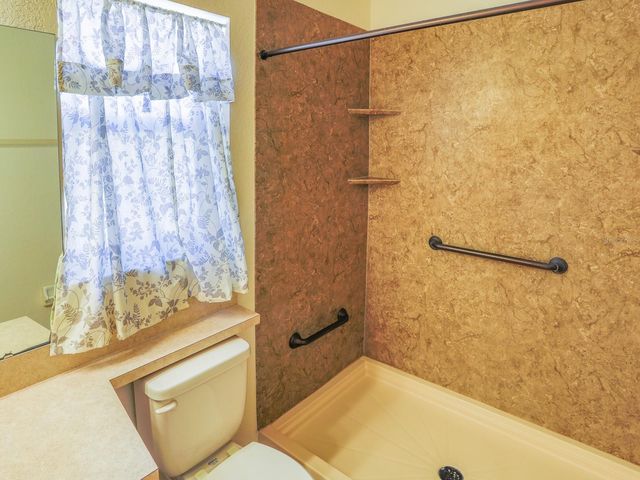 8150 E OAKHURST BOULEVARD, Lakeland, FL 33810