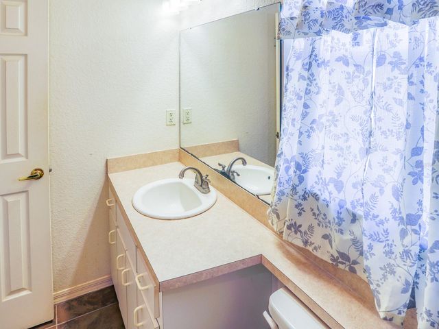 8150 E OAKHURST BOULEVARD, Lakeland, FL 33810