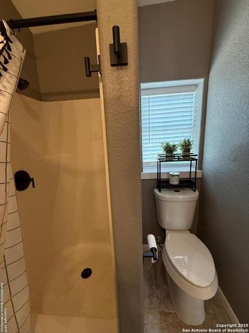 423 W Craig Pl Apt 4, San Antonio, TX 78212