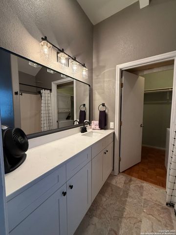 423 W Craig Pl Apt 4, San Antonio, TX 78212