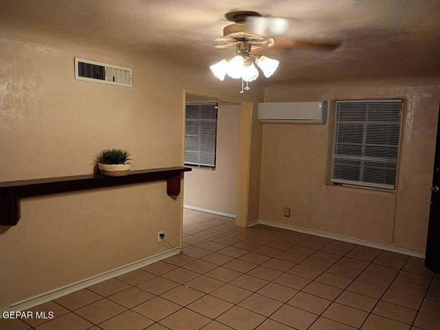 3208 MOREHEAD Avenue Front, El Paso, TX 79930