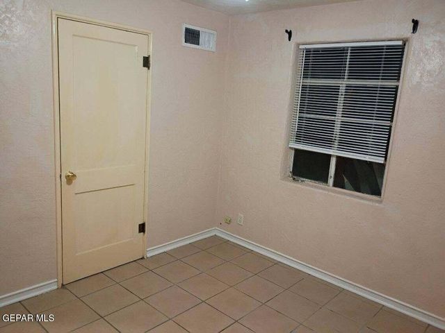 3208 MOREHEAD Avenue Front, El Paso, TX 79930