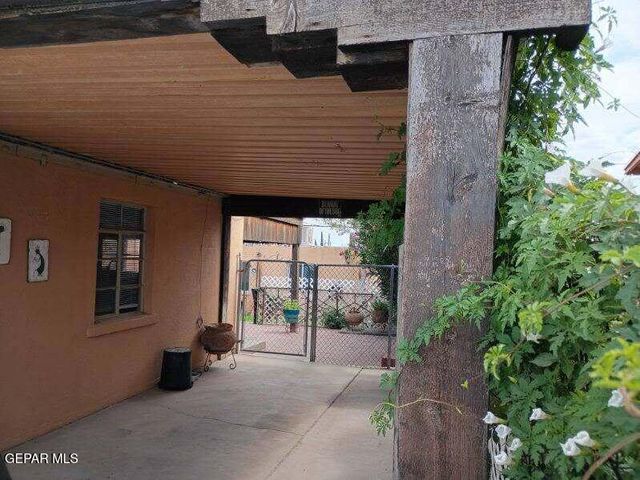 3208 MOREHEAD Avenue Front, El Paso, TX 79930