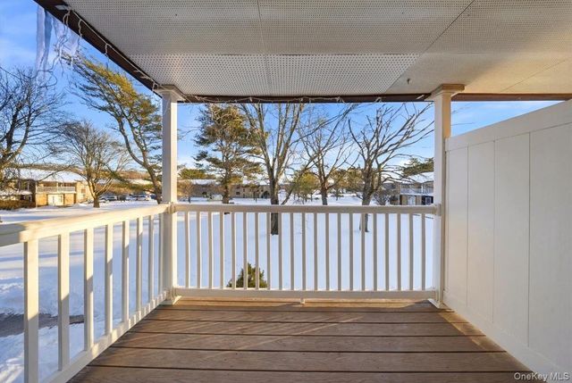 15 Artist Lake Drive, Middle Island, NY 11953