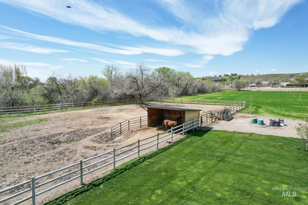 4460 Hwy 201, Ontario, OR 97914 photo 9