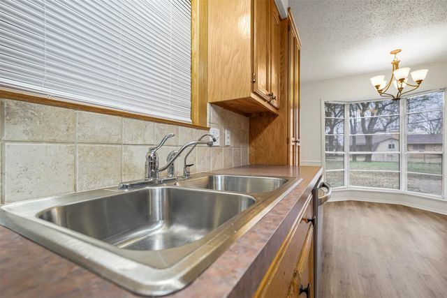 2711 Marshall Street, Commerce, TX 75428