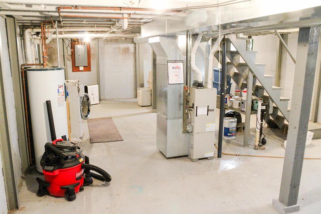 285 WEIS AVENUE, Fond Du Lac, WI 54935