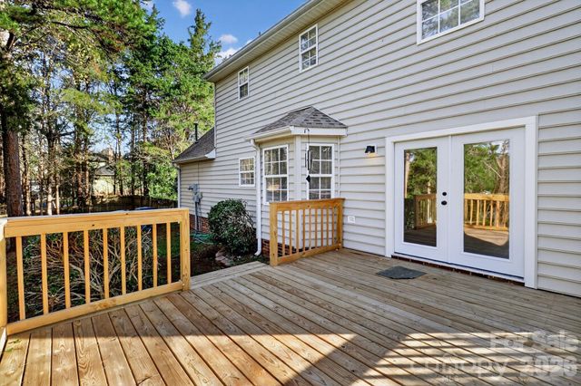 3034 Tom Savage Drive, Harrisburg, NC 28075