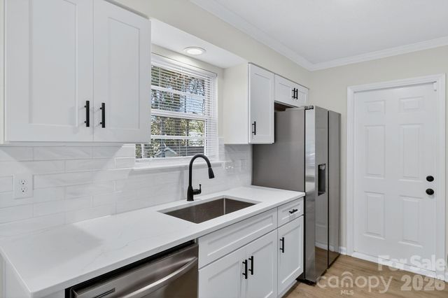 3034 Tom Savage Drive, Harrisburg, NC 28075