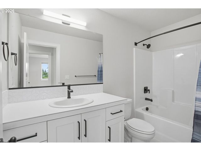 14005 Se MAYBROOK Ln, Milwaukie, OR 97222