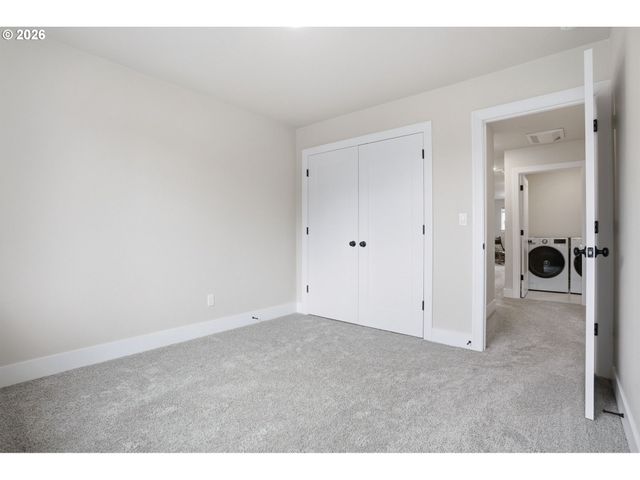 14005 Se MAYBROOK Ln, Milwaukie, OR 97222