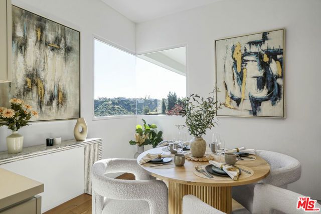 1116 Linda Flora Drive, Los Angeles, CA 90049