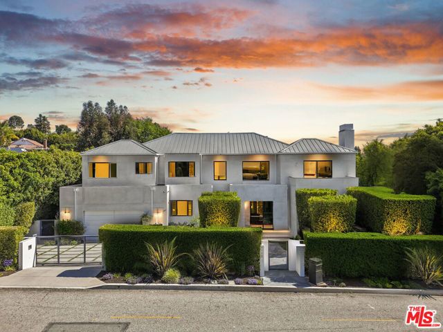 1116 Linda Flora Drive, Los Angeles, CA 90049