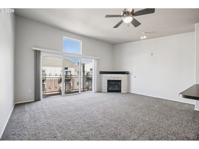 15320 Nw CENTRAL Dr 317, Portland, OR 97229