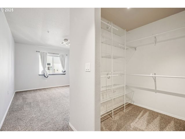 15320 Nw CENTRAL Dr 317, Portland, OR 97229