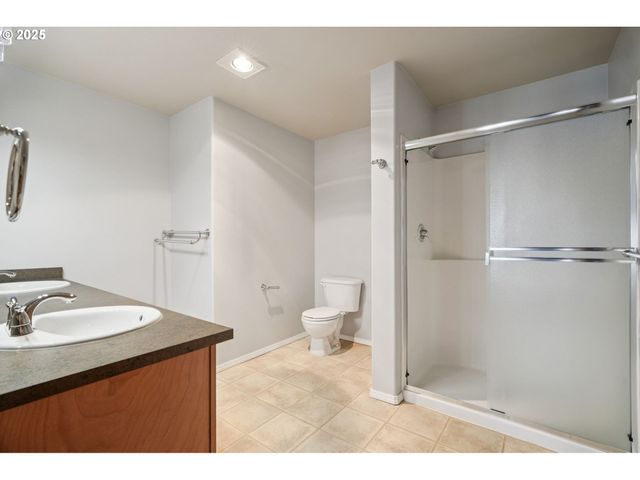 15320 Nw CENTRAL Dr 317, Portland, OR 97229