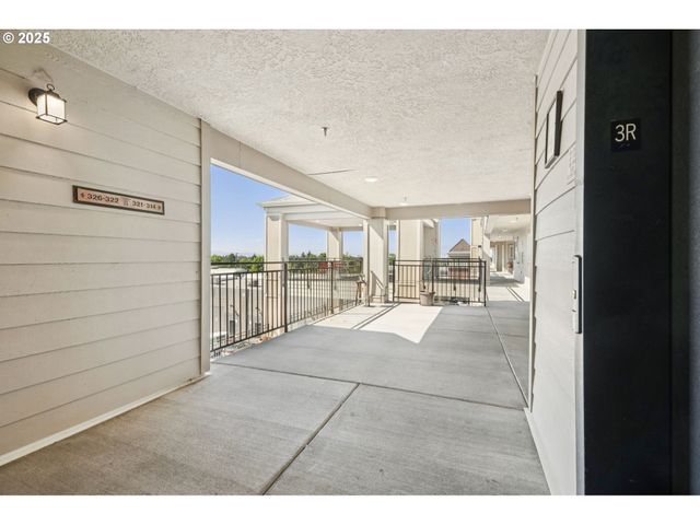 15320 Nw CENTRAL Dr 317, Portland, OR 97229