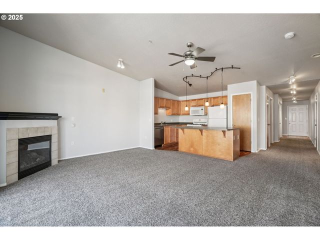 15320 Nw CENTRAL Dr 317, Portland, OR 97229