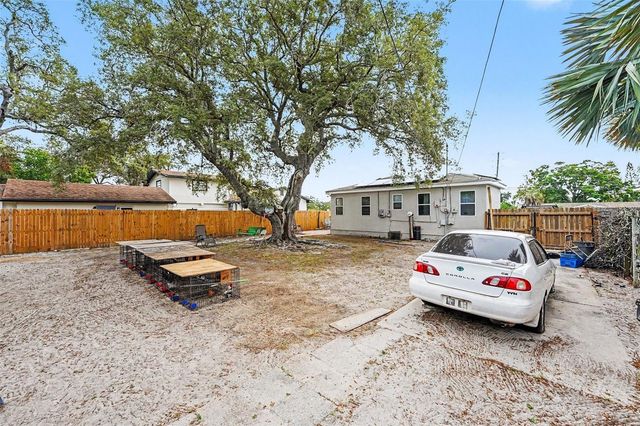 1464 DRUID ROAD E, Clearwater, FL 33756