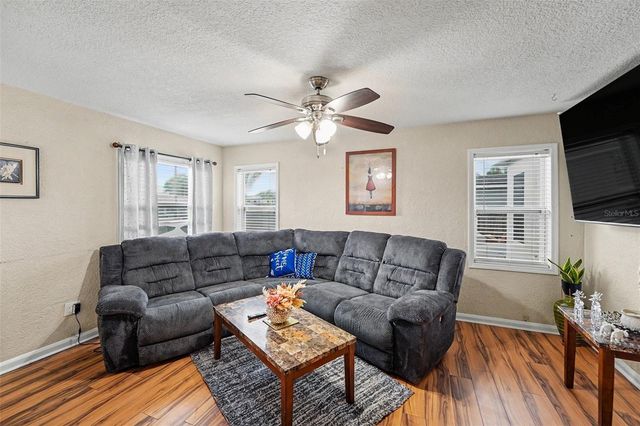 1464 DRUID ROAD E, Clearwater, FL 33756