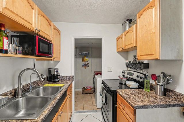 1464 DRUID ROAD E, Clearwater, FL 33756