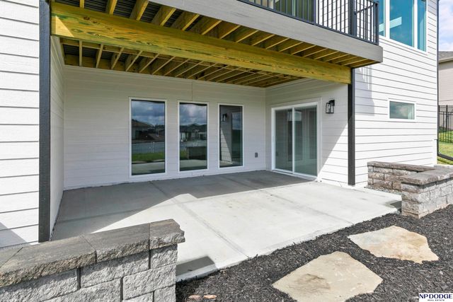 8117 S 184 Avenue, Omaha, NE 68136
