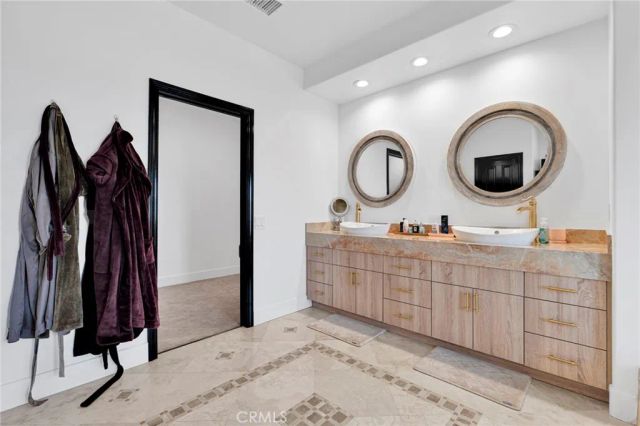 13570 Anchor, Victorville, CA 92395