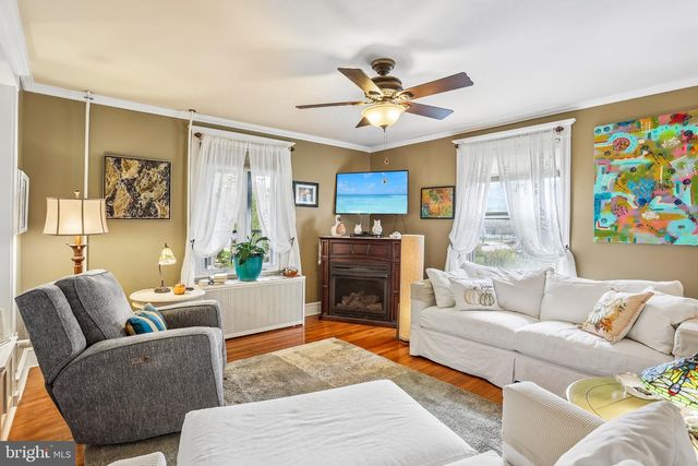 6743 ROGERS AVE, Pennsauken, NJ 08109