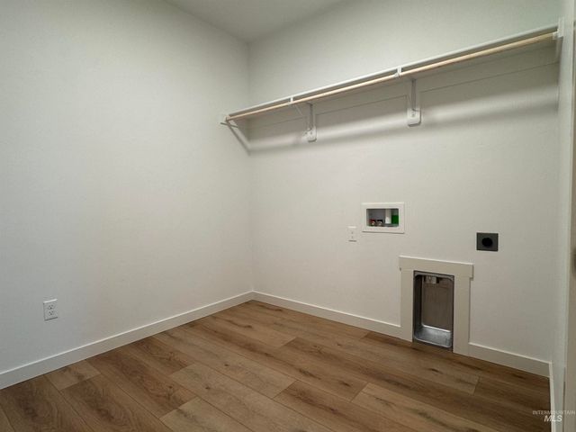 11318 Bluefield Dr, Caldwell, ID 83605