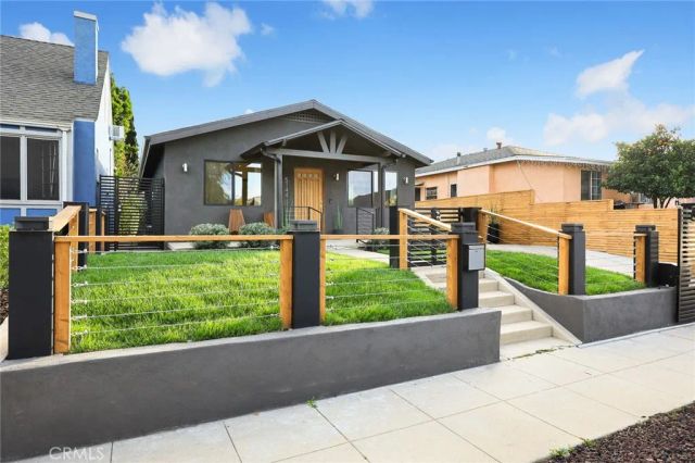 5144 Buchanan, Los Angeles, CA 90042