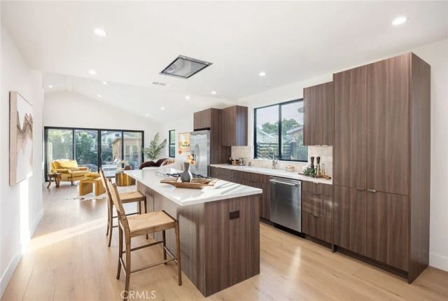 5144 Buchanan, Los Angeles, CA 90042