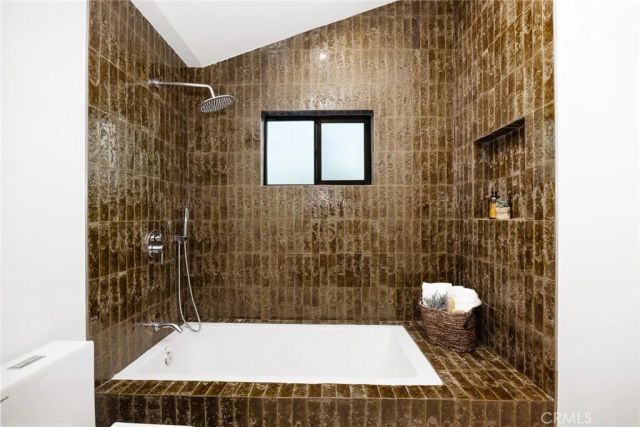 5144 Buchanan, Los Angeles, CA 90042