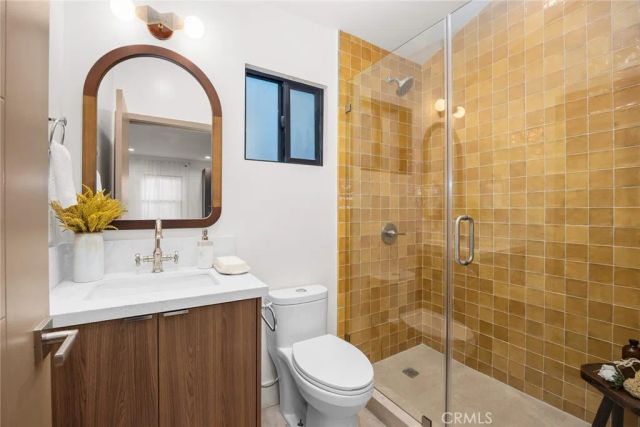 5144 Buchanan, Los Angeles, CA 90042