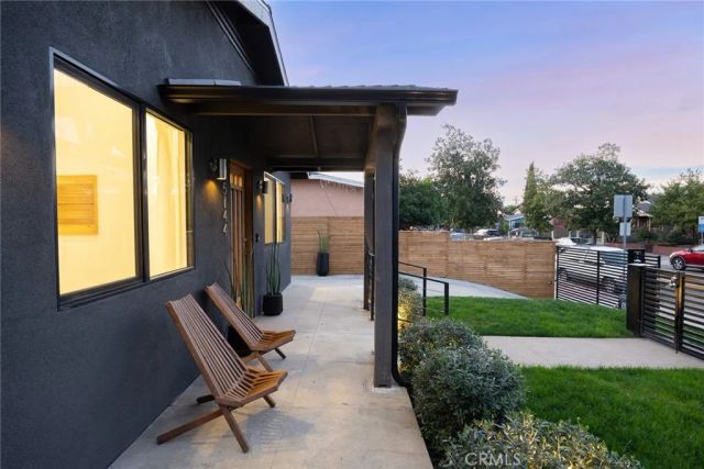 5144 Buchanan, Los Angeles, CA 90042