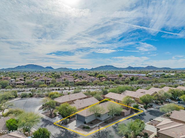 40130 N THUNDER HILLS Court, Phoenix, AZ 85086