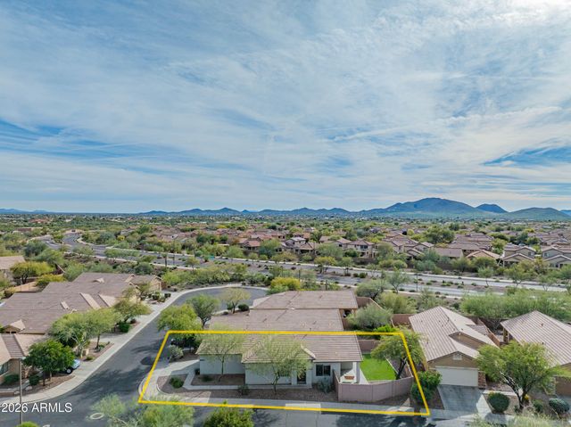 40130 N THUNDER HILLS Court, Phoenix, AZ 85086