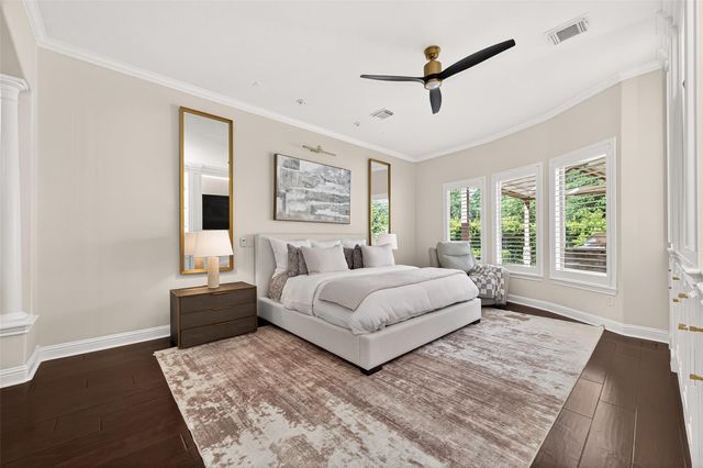 15 Veilwood Circle, The Woodlands, TX 77382
