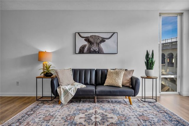 2222 Detroit Avenue 503, Cleveland, OH 44113