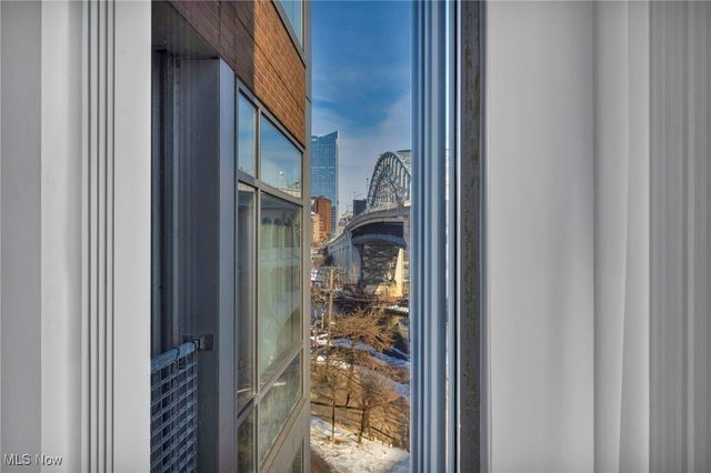 2222 Detroit Avenue 503, Cleveland, OH 44113