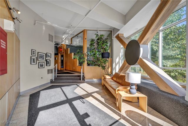 2222 Detroit Avenue 503, Cleveland, OH 44113