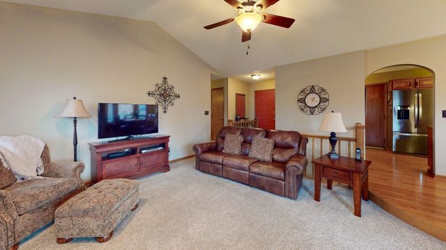 1840 N Northwest Pkwy, Wichita, KS 67212