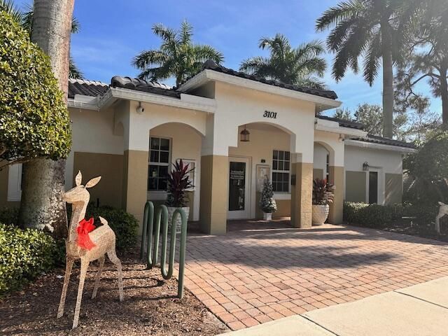 2736 SE Birmingham Drive, Stuart, FL 34994