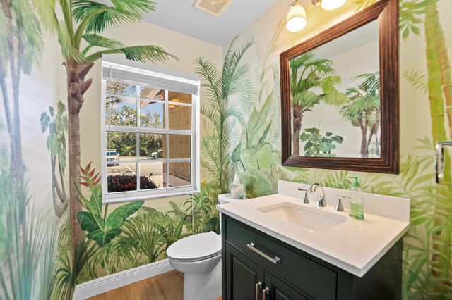 2736 SE Birmingham Drive, Stuart, FL 34994