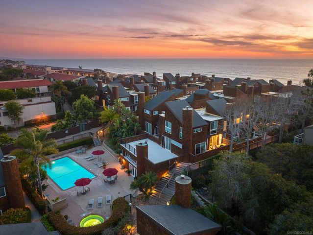 325 S Sierra Ave 20, Solana Beach, CA 92075