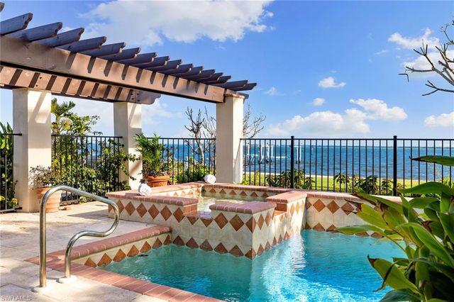 3569 San Carlos DR, St. James City, FL 33956